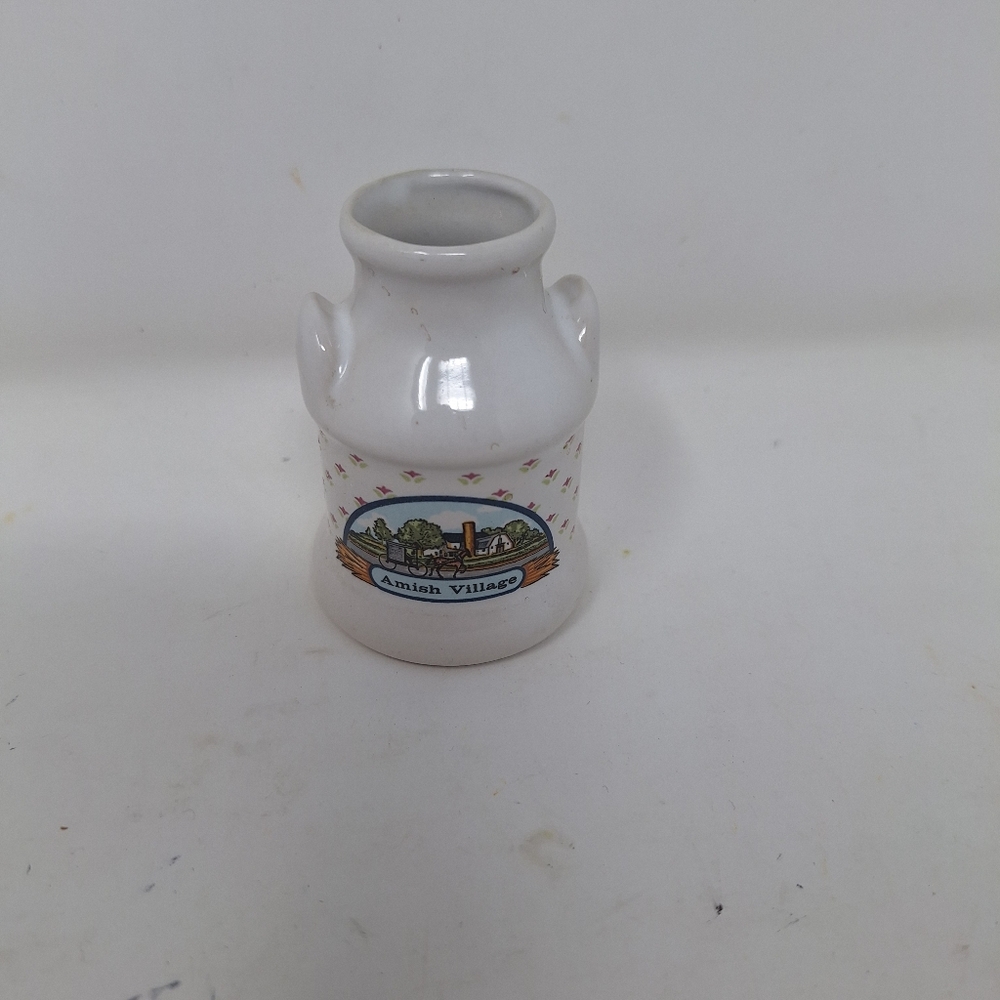 Amish Village Milk Jug Ceramic Figurine Horse Buggy Graphic Print Country Decor